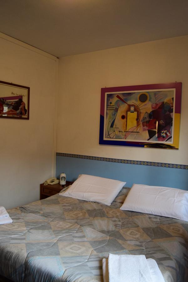 Hotel Torena Априка Екстериор снимка